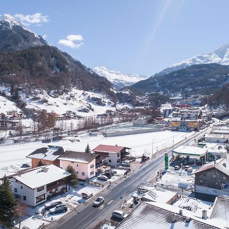 Ferienhaus Apart Sonnzeit Solden Bagian luar foto