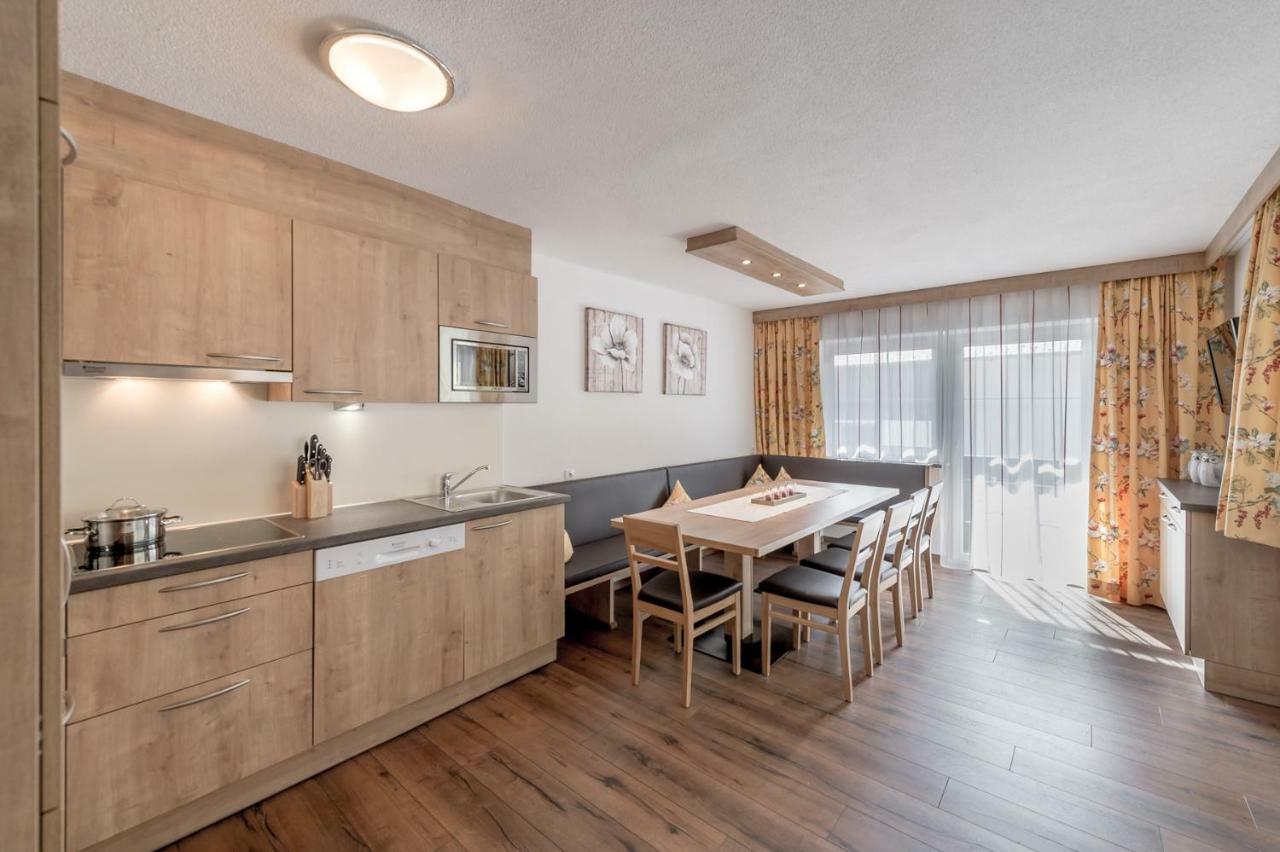 Ferienhaus Apart Sonnzeit Solden Bagian luar foto