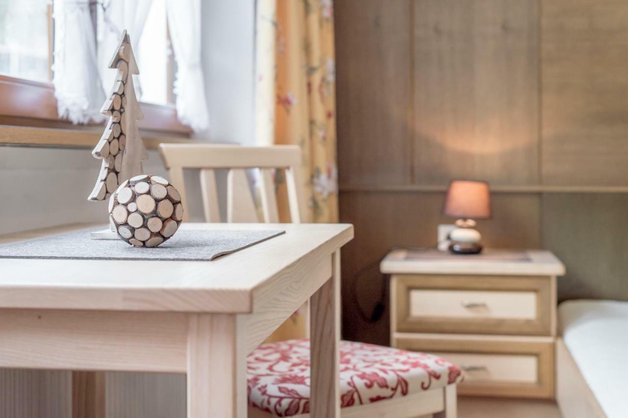 Ferienhaus Apart Sonnzeit Solden Bagian luar foto