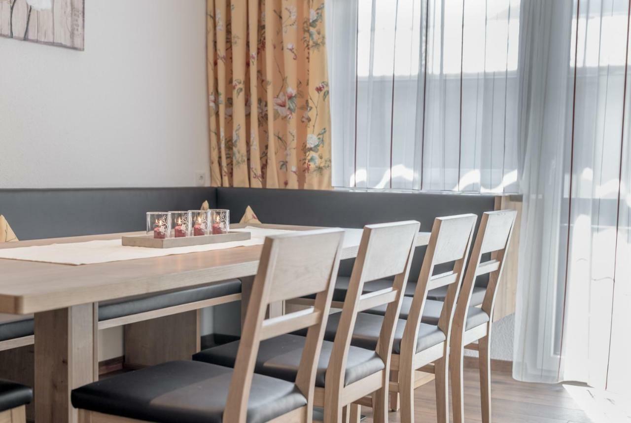 Ferienhaus Apart Sonnzeit Solden Bagian luar foto